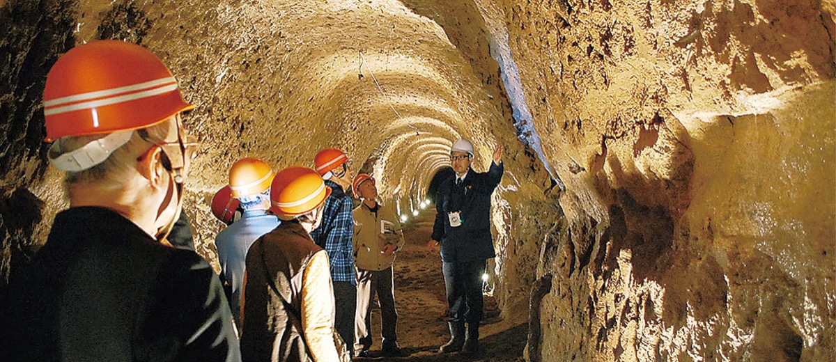 工廠の歴史に思い馳せ