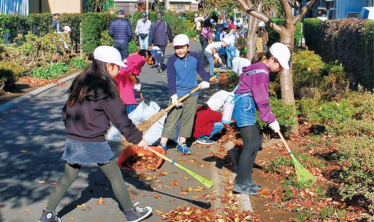 相模が丘小児童、清掃協力
