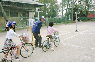 自転車教室も活動のひとつ