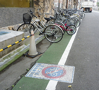私有地にまたがった放置自転車も撤去対象になる