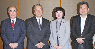 田上理事長（右から2人目）ら新役員