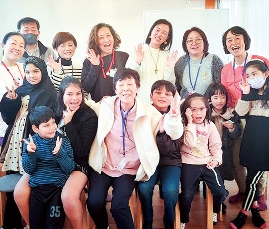 12月18日に行われた「お楽しみ会」の様子