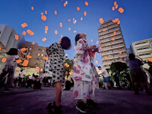 厚木市長賞「灯篭に願いを込めて」