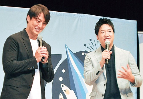 水谷さん（右）と梅澤さんが会場を沸かせた