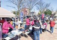 市立病院に物品を寄付