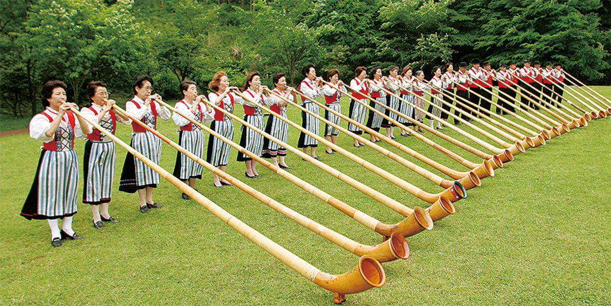 七沢でアルプホルン演奏会 | 厚木 | タウンニュース