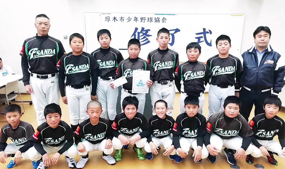少年球児 48人が卒団 (写真3)