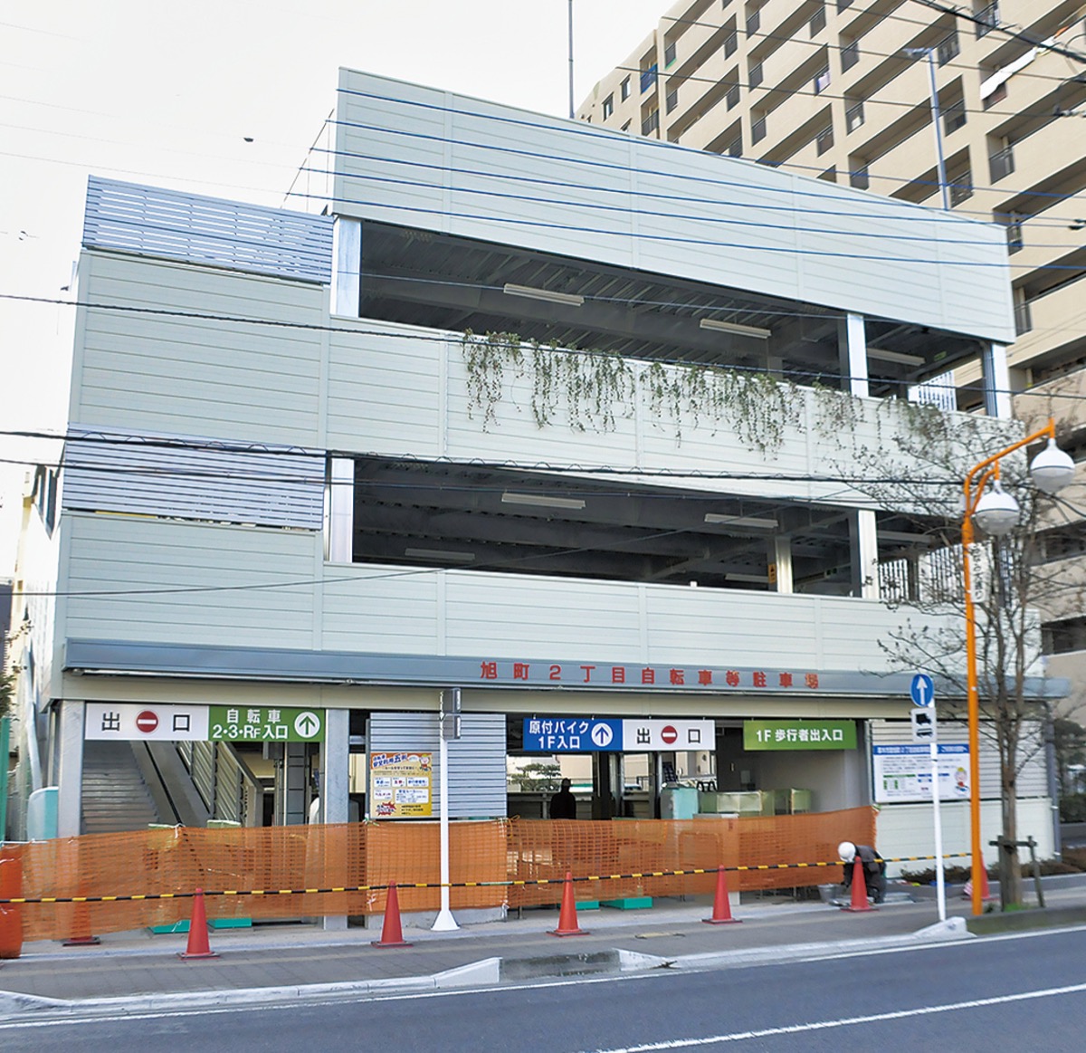 本厚木駅南口に新駐輪場