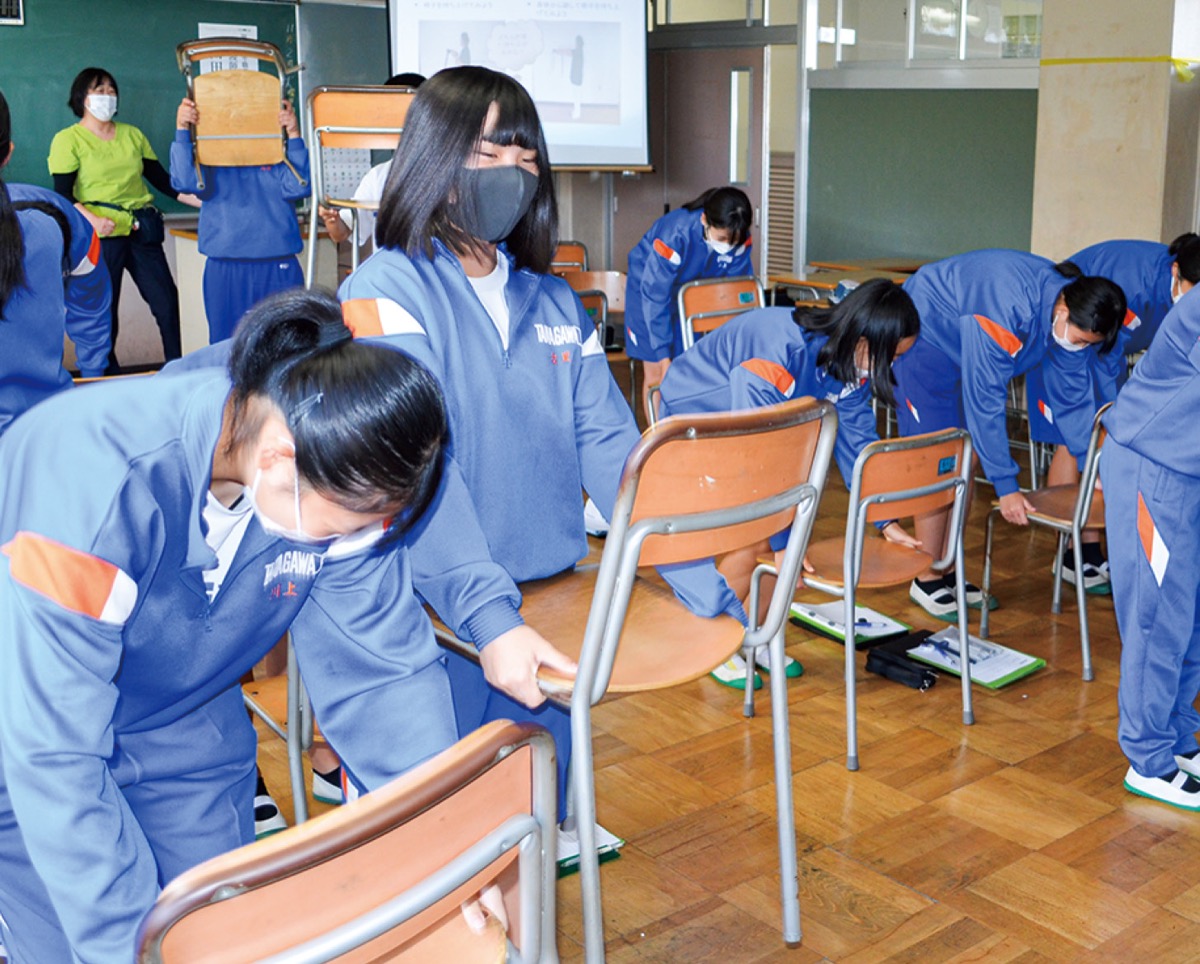 「この方が持ち上げるのがラク」