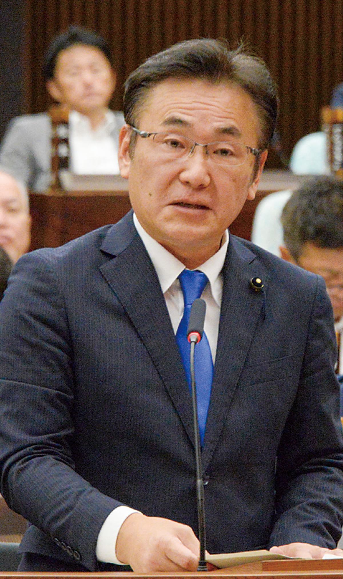 内水面漁業振興と水道料金再検討を議論 (写真1)