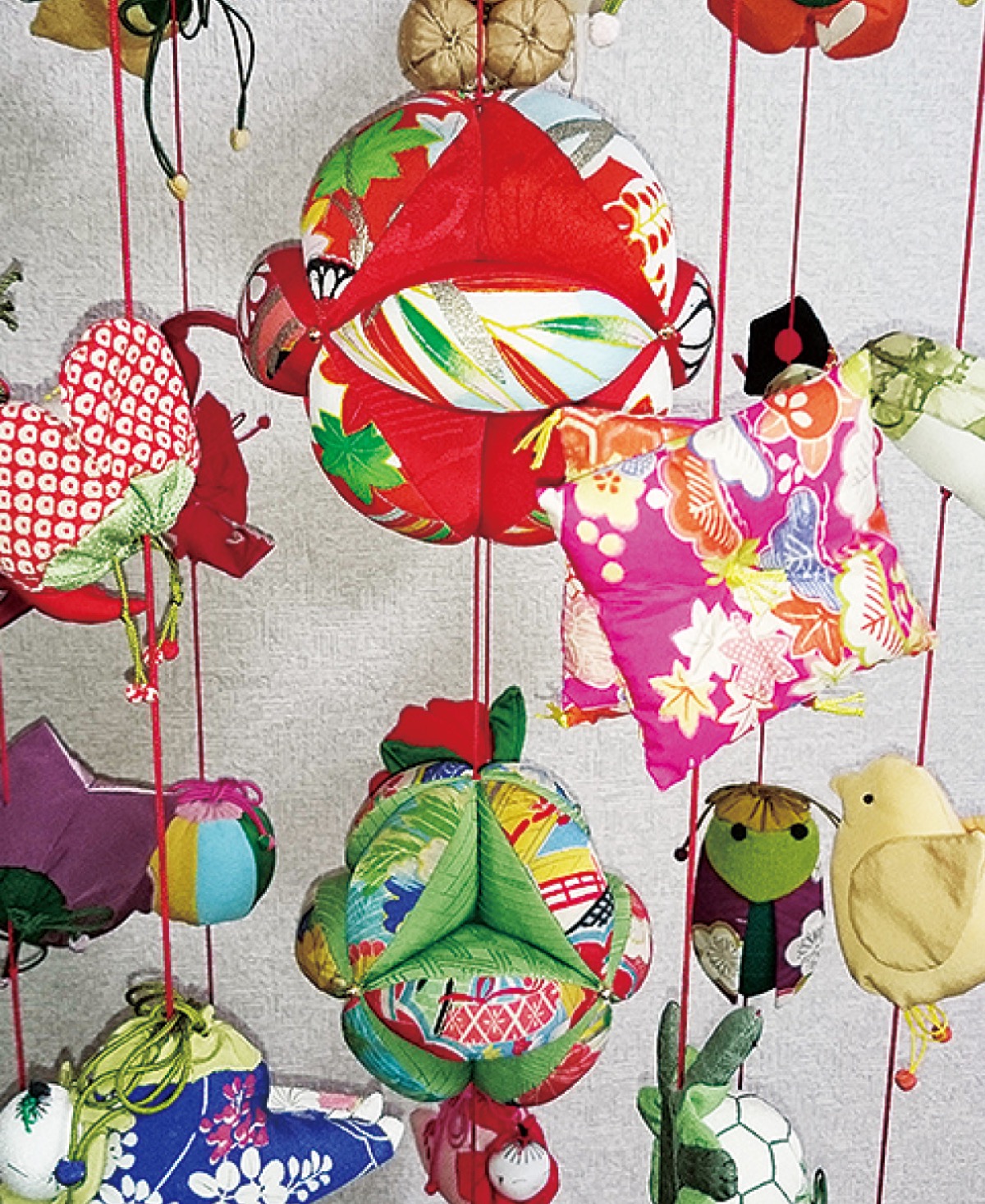 古布の五月吊るし飾り こいのぼり N つるし飾り 3本 室内 端午の節句