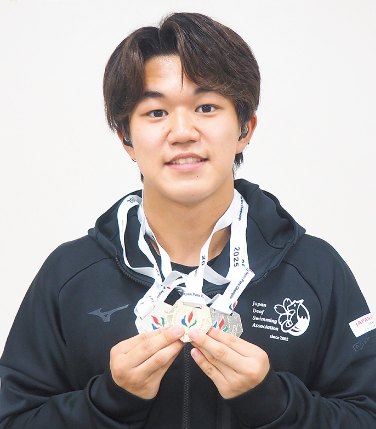 パラ水泳で3個のメダル