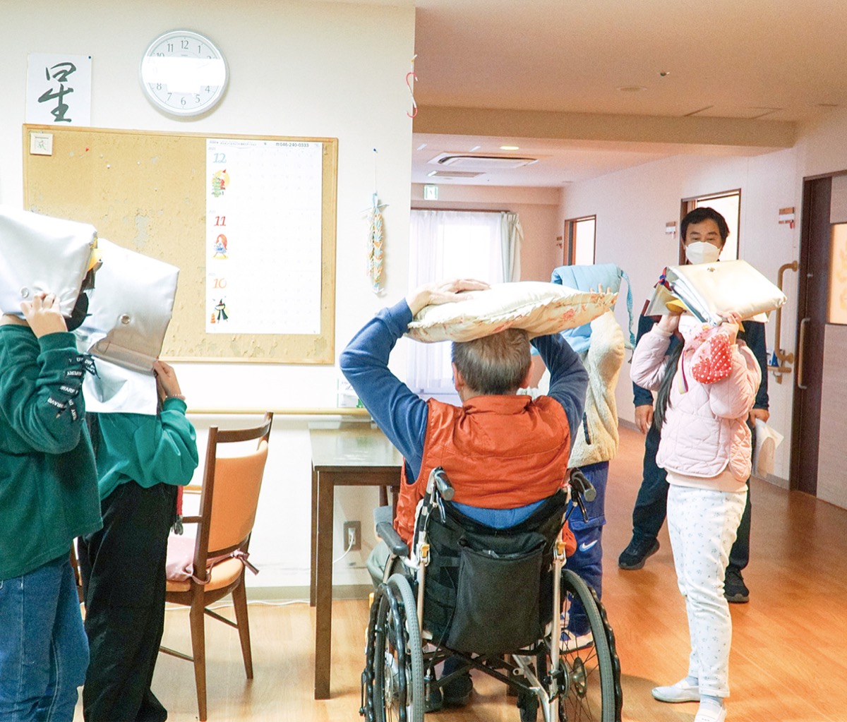 児童の励ましが安心に