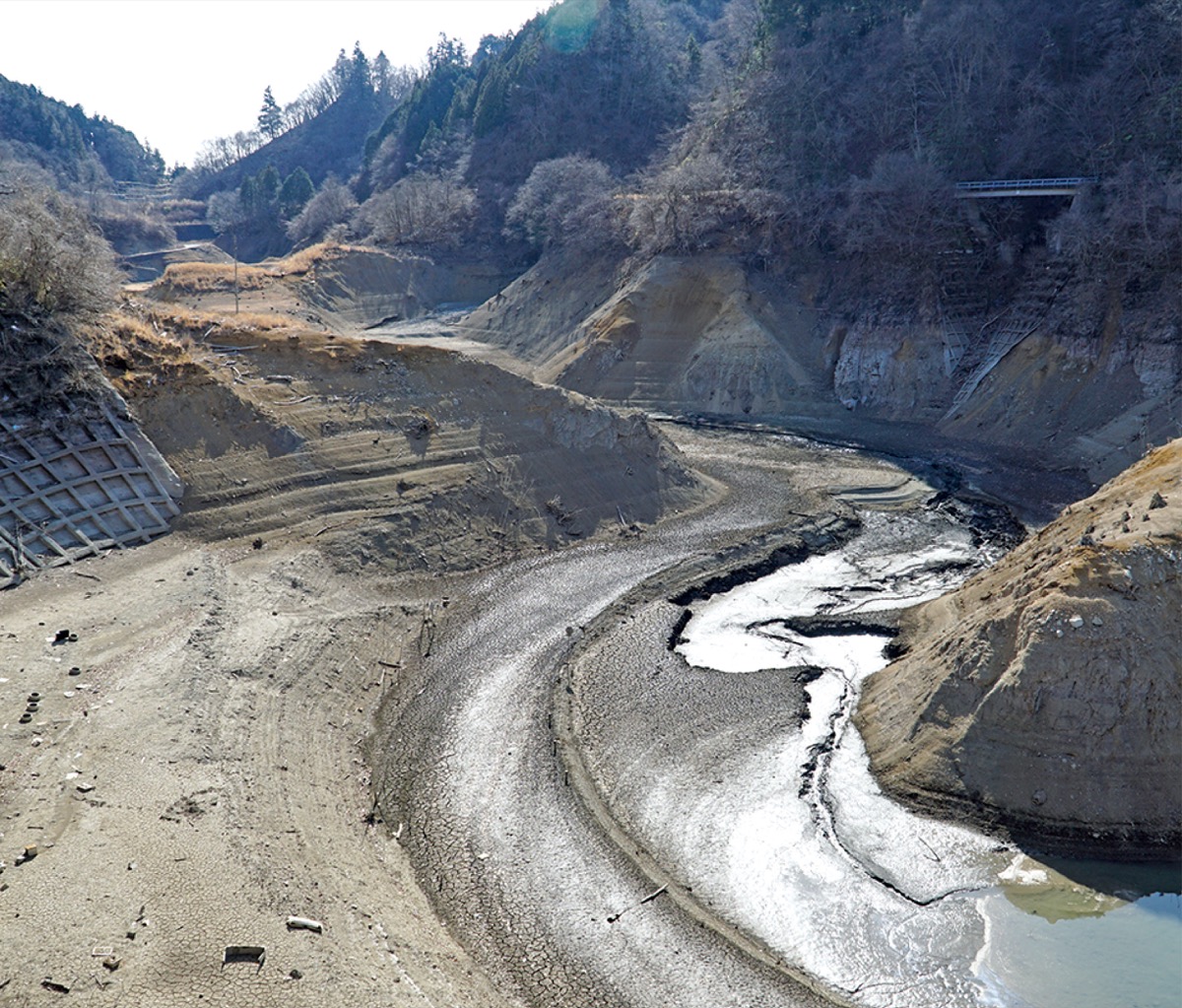 宮ヶ瀬ダム 貯水率44％