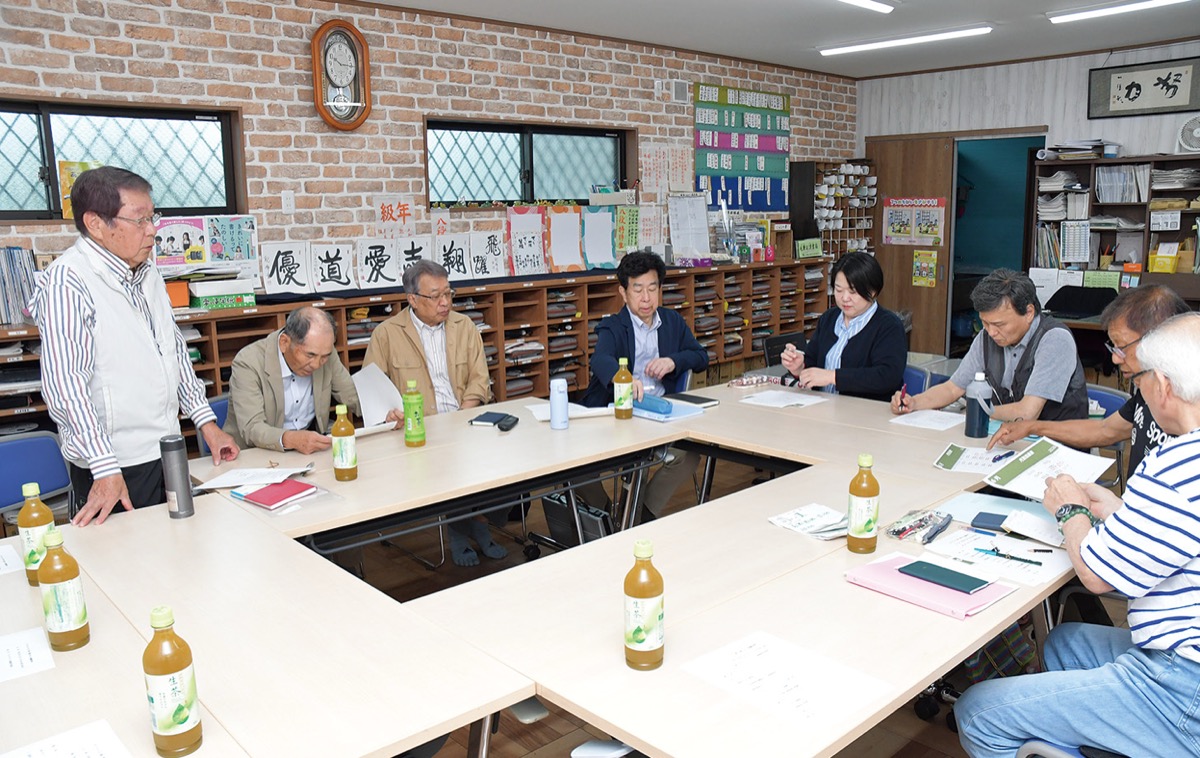 毎月行われる定例会議