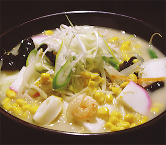ちゃんぽん風 塩らーめん（780円）たっぷり野菜とやわらかなスープの味わいが織り成す満足の一杯。4月14日までの期間限定