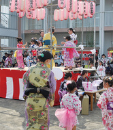 浴衣姿で思い出作り