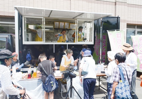 大好評のキッチンカー