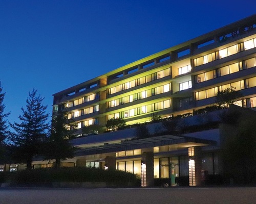 ライトアップされた伊勢原協同病院