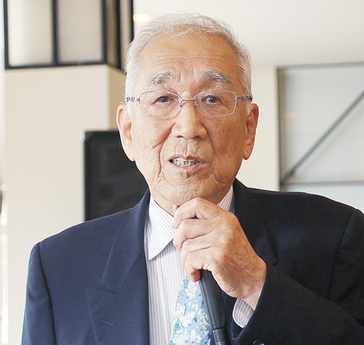 東井前会長