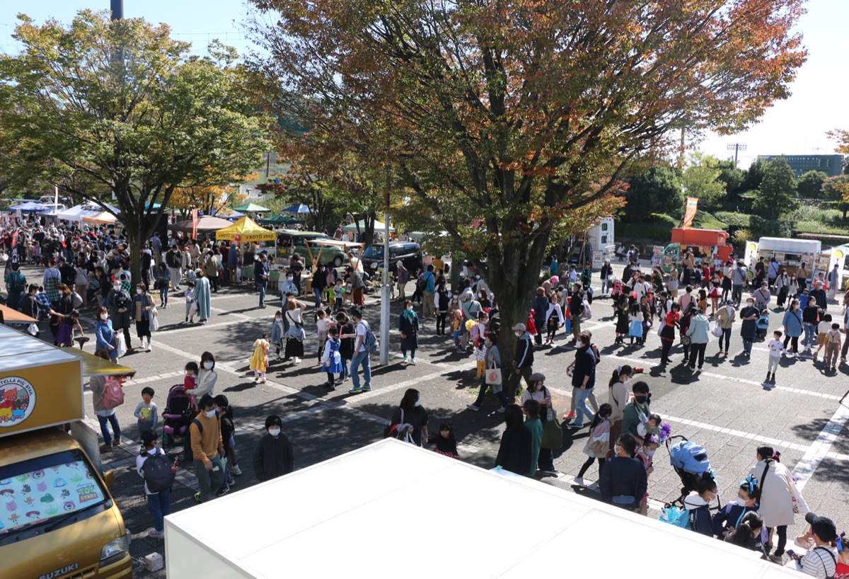 3000人が訪れたイセハライチ