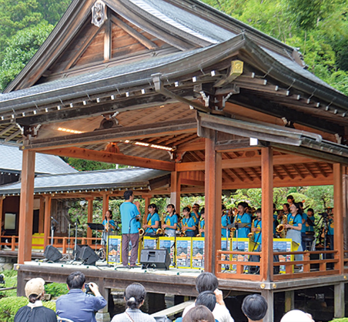 ワールドミュージックを堪能 (写真2)