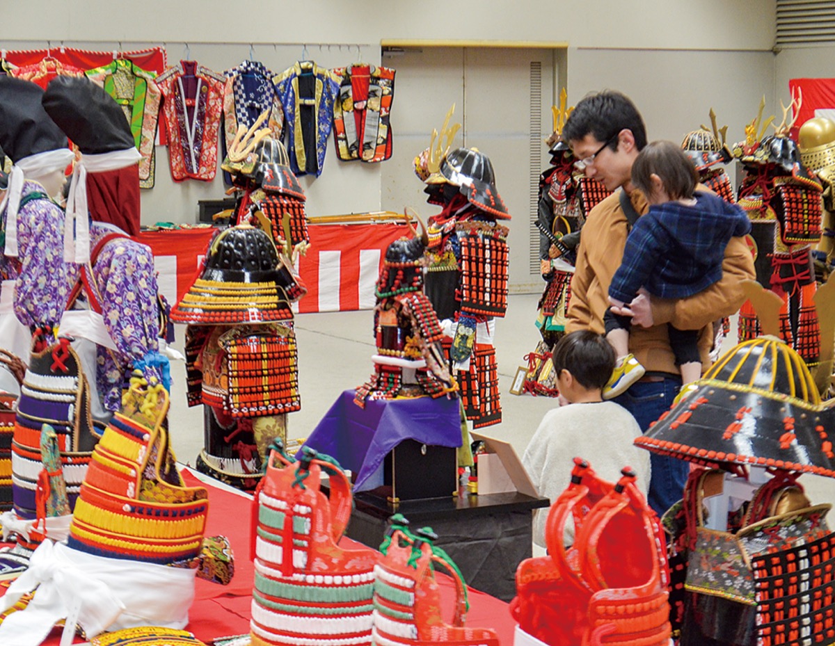 伊勢原手作り甲冑隊 太田道灌公など60領 オリジナル作品を展示