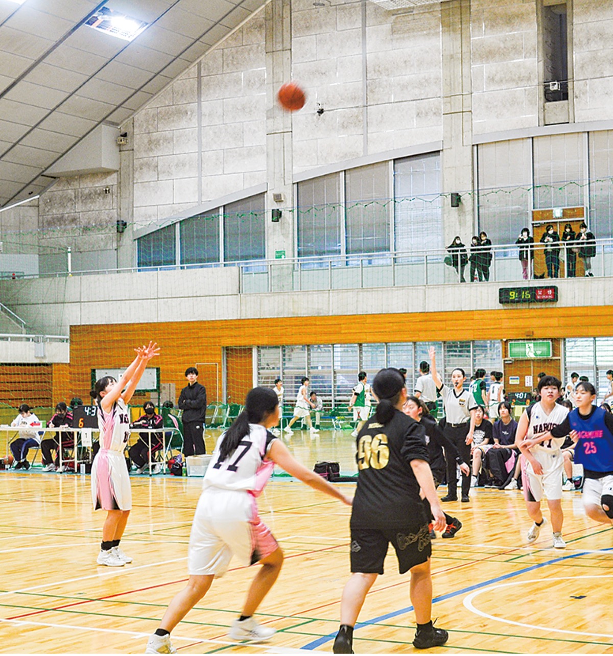 小中学生が熱戦を展開