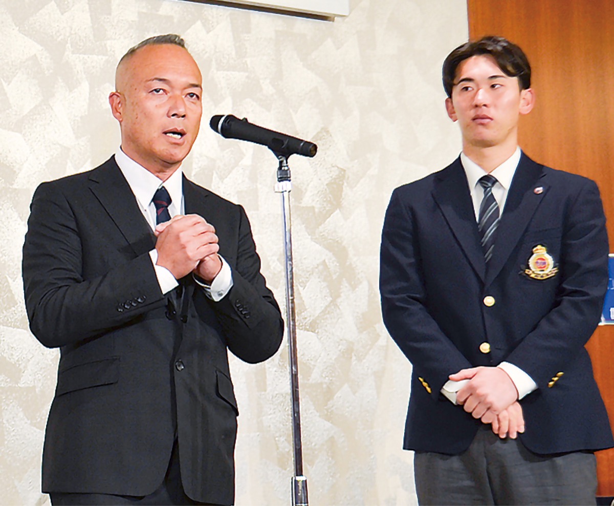 小島選手の激励会に100人