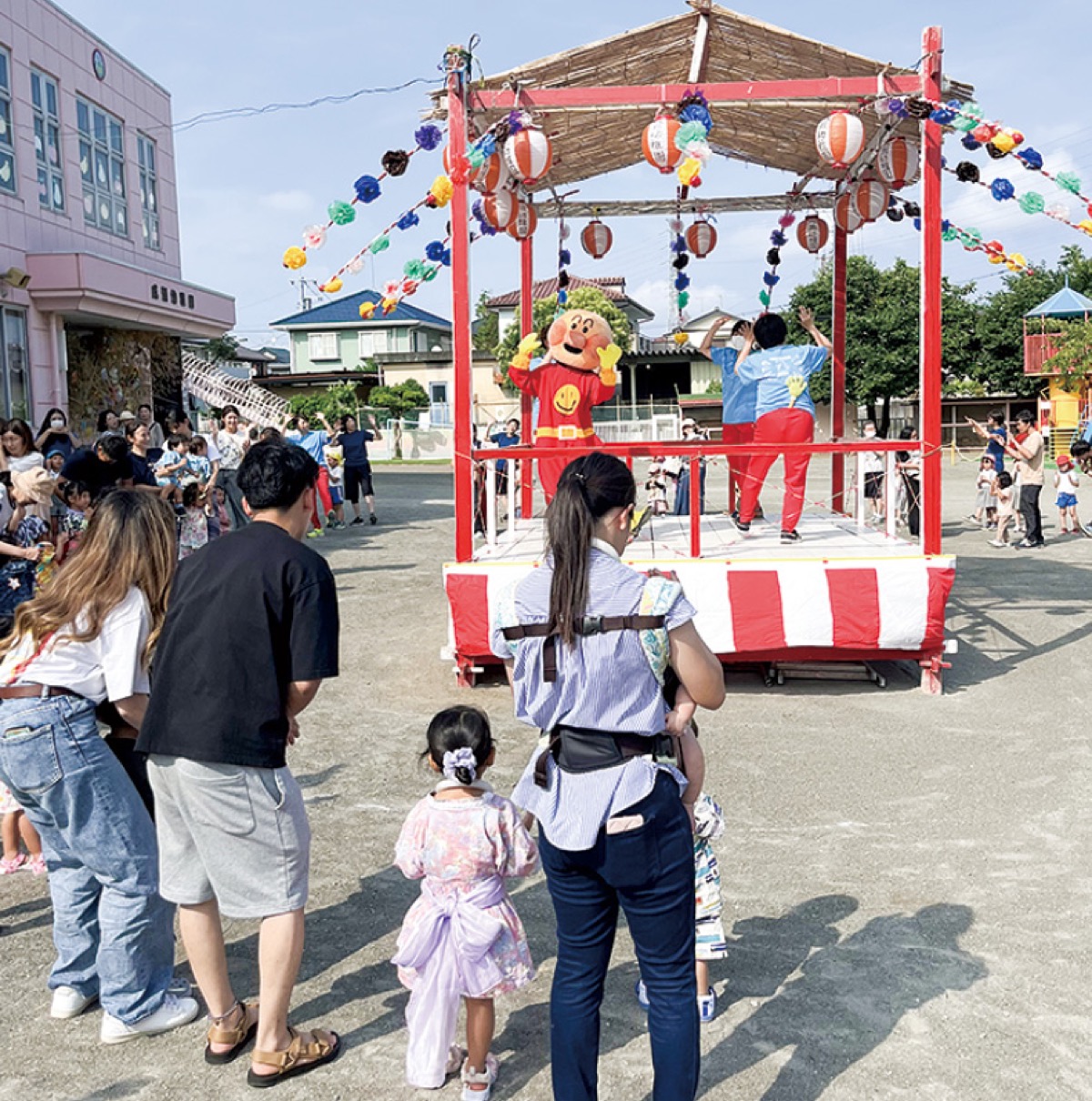 本日開催 無料体験保育で出店に盆踊り 夏を満喫 (写真2)
