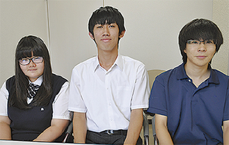 取材に応じてくれた松瀬さん、五嶋さん、飯島さん(左から)