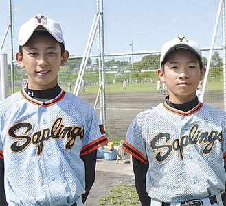 選出された小泉くん（左）と松ヶ野くん（右）