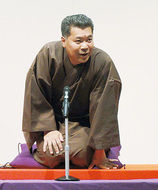文化会館で「河童寄席」