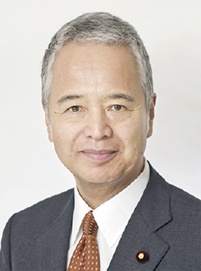 甘利氏、大臣を辞任