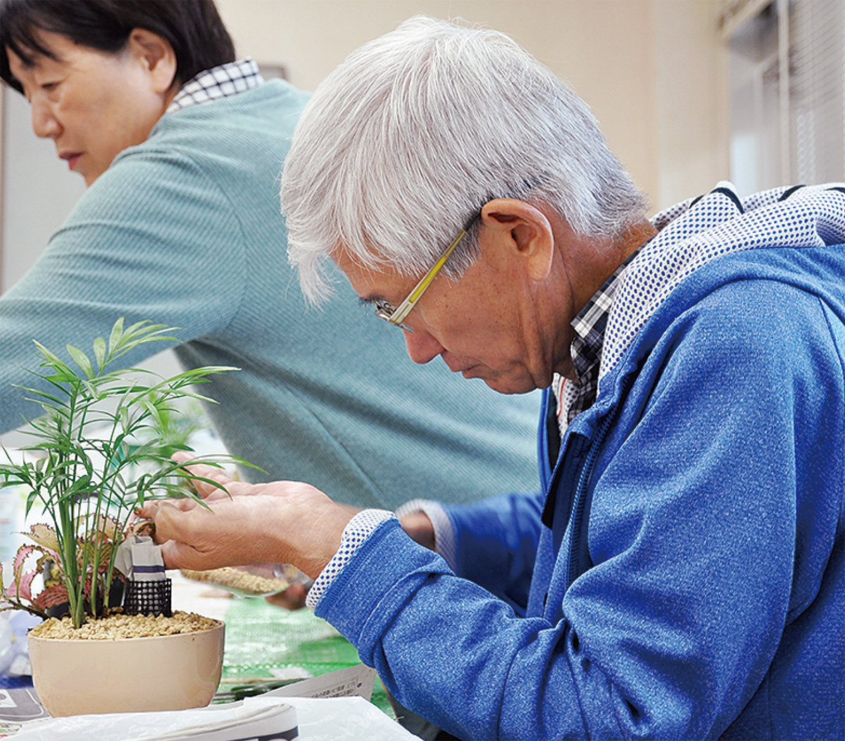 美しいガーデン作り学ぶ