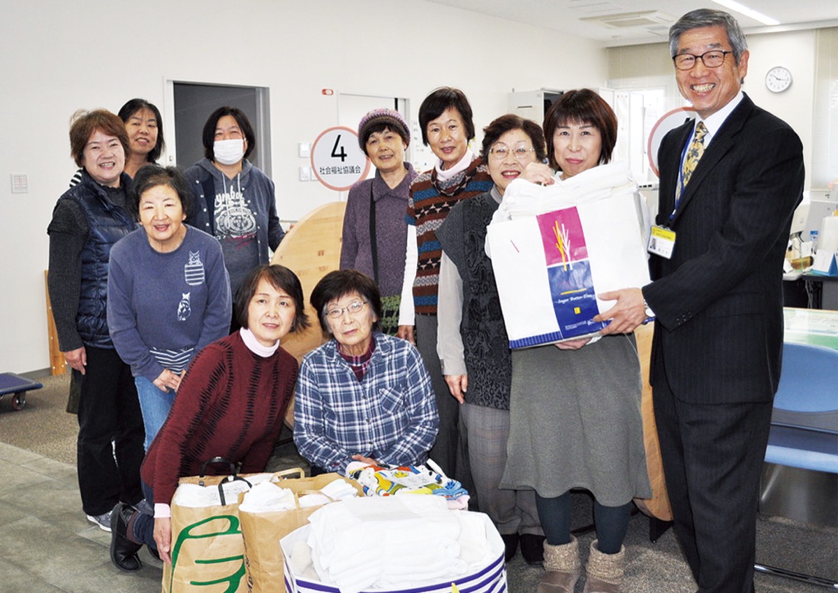 タオル2,104枚寄付