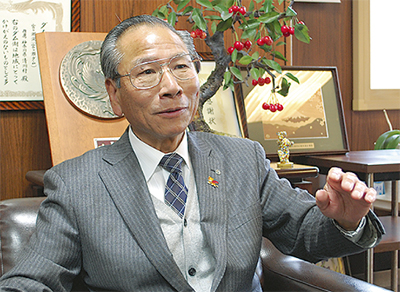 大矢村長が出馬表明