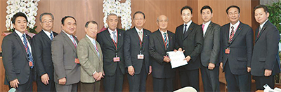 国交省へ早期実現要請