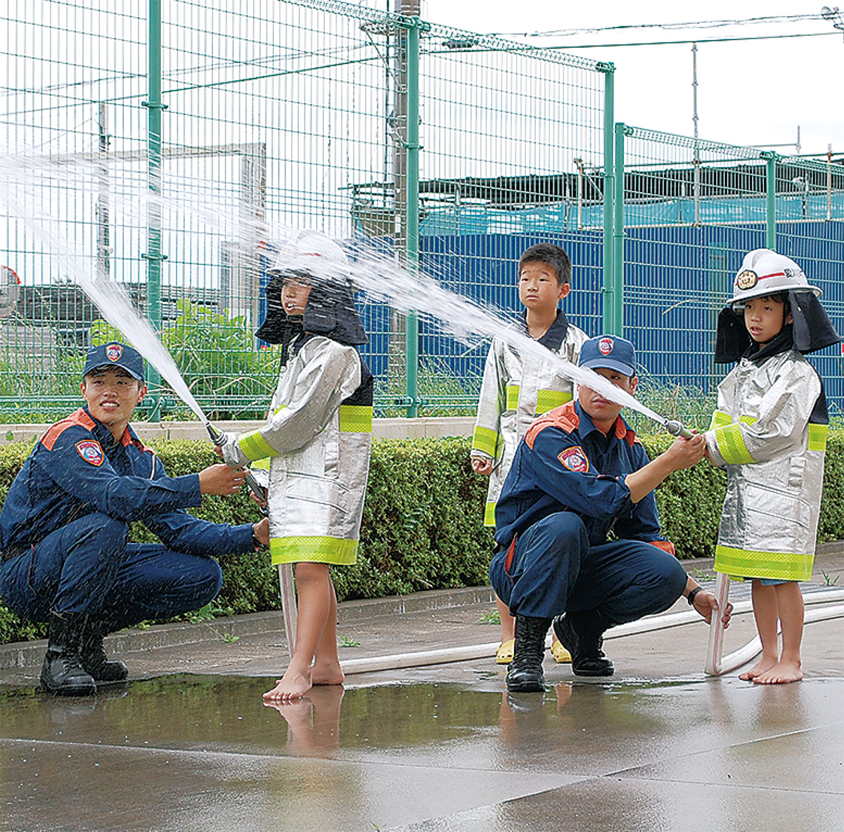 体験で気分は消防士