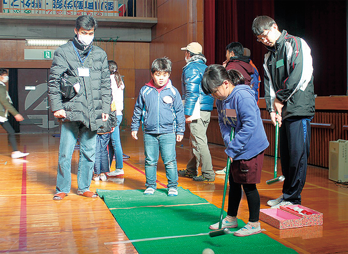 スポーツとマジックで交流