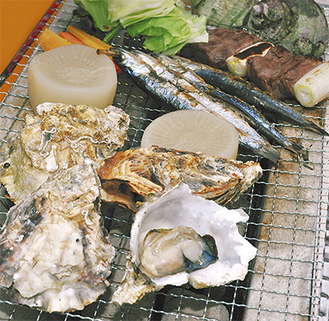 横須賀産と広島産の牡蠣の食べ比べも