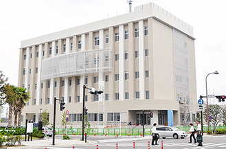 横須賀警察署 新港町に７月移転 駐車台数が約10倍に 横須賀 タウンニュース