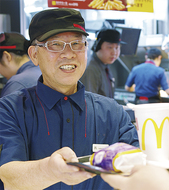 シニア世代も積極採用