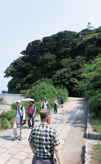 コースの一部である観音崎公園