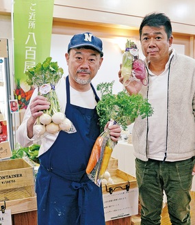 正木さん（写真左）と、たのし屋本舗の下澤代表