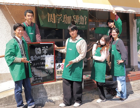 運営スタッフを務める木村乃ゼミのメンバーら