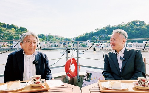 山本詔一氏（郷土史家・横須賀開国史研究会会長／写真左）と藤野浩章（筆者、聞き手）