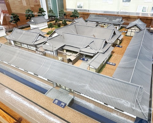 浦賀奉行所の模型（浦賀コミュニティセンター分館蔵）