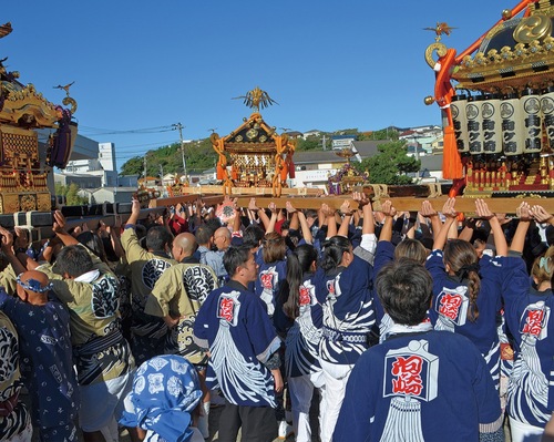 毎回多くの見物客でにぎわう（写真は過去の開催時）