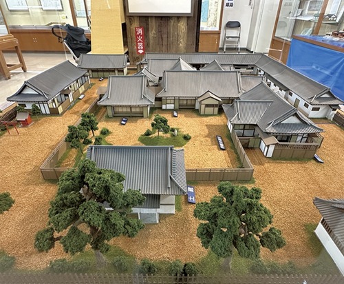 浦賀奉行所の模型（浦賀コミュニティセンター分館蔵）